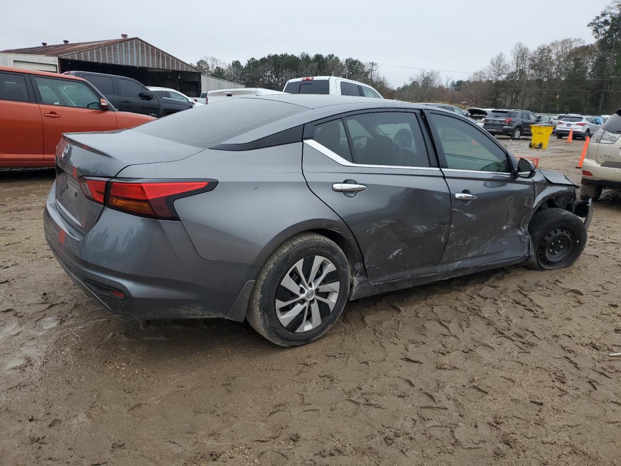 2024 Nissan Altima VIN 1N4BL4BV4RN402917 Copart auction photo, side / front end damage thumbnail 3