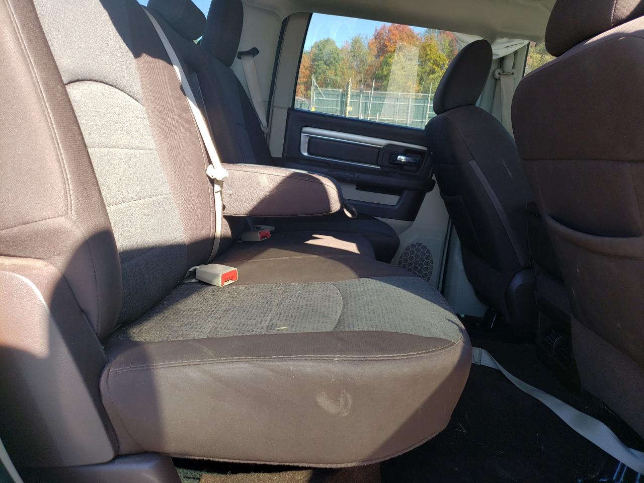 2016 RAM 1500 VIN 1C6RR7LM0GS337603 Copart auction photo, front end damage thumbnail 9