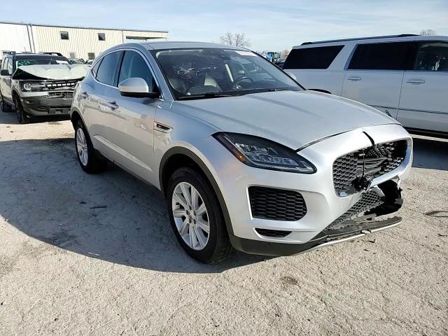 2019 Jaguar E-Pace VIN SADFJ2FX8K1Z34688 Copart auction photo, front end / minor dent/scratches damage thumbnail 12