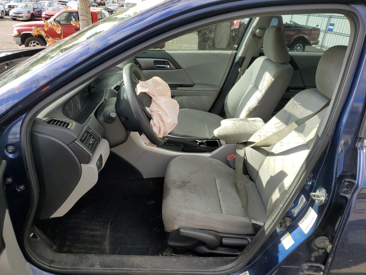 2015 Honda Accord VIN 1HGCR2F37FA112184 Copart auction photo, front end damage thumbnail 7