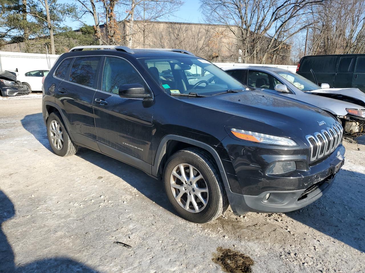 2014 Jeep Grand Cherokee VIN 1C4PJMCB8EW308358 Copart auction photo, minor dent/scratches damage thumbnail 4