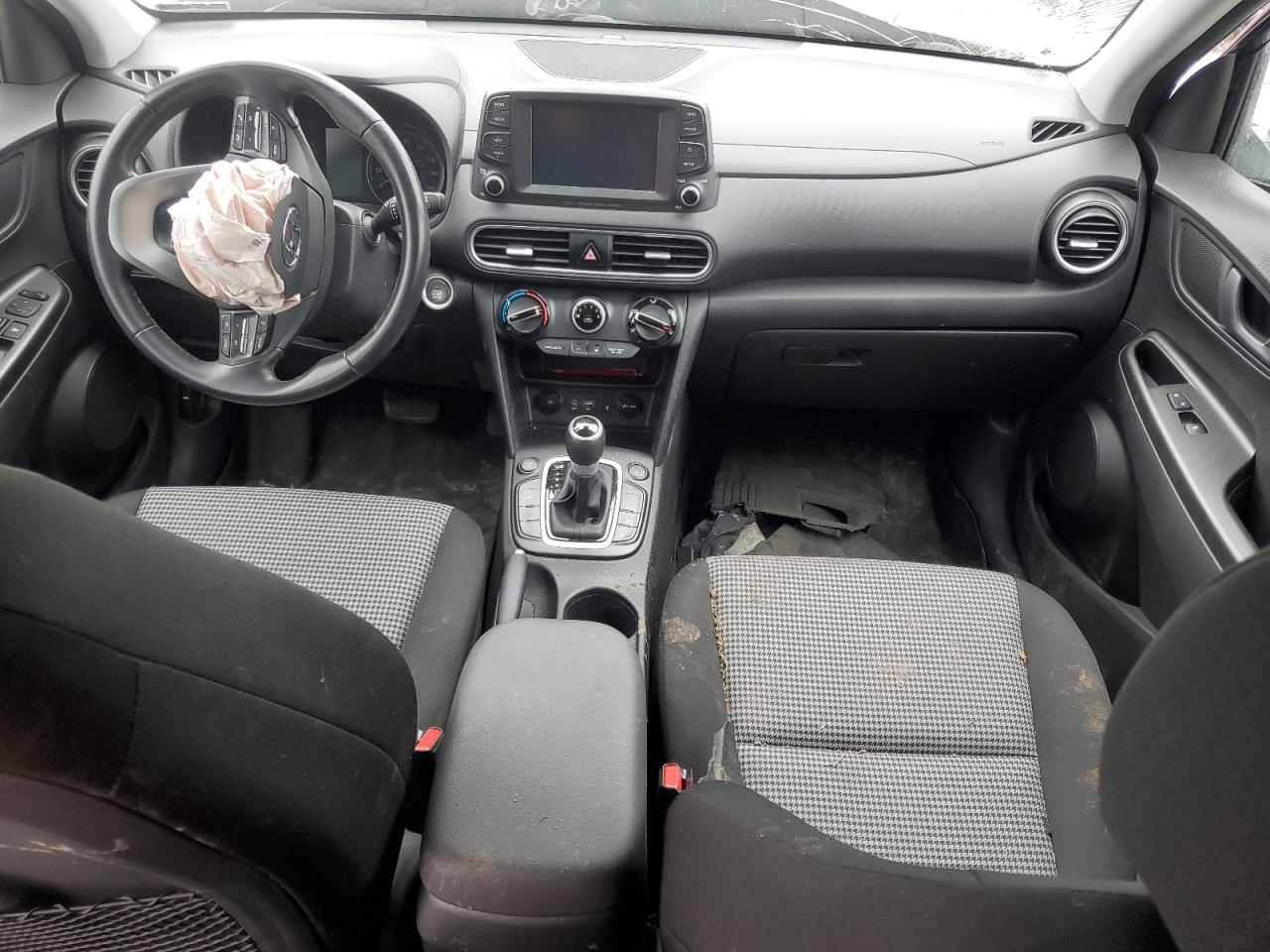 2020 Hyundai Kona VIN KM8K6CAA2LU546887 Copart auction photo, front end / side damage thumbnail 8