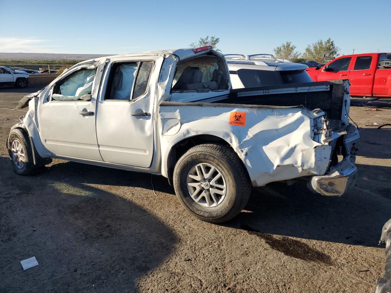 2019 Nissan Navara (Frontier) VIN 1N6AD0EV6KN755671 Copart auction photo, rollover damage thumbnail 2