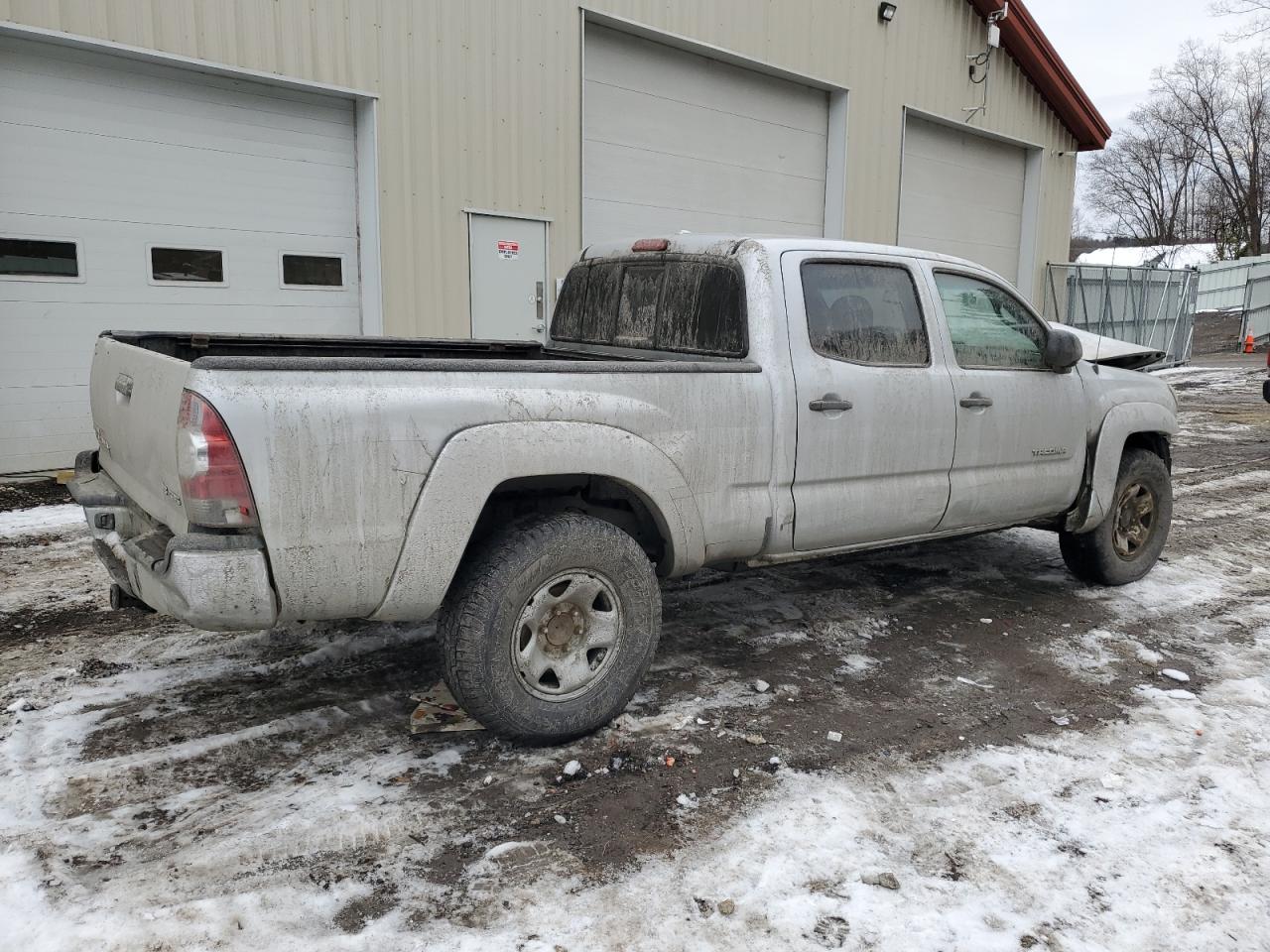 2010 Toyota Tacoma VIN 3TMMU4FN8AM020673 Copart auction photo, front end / all over damage thumbnail 3