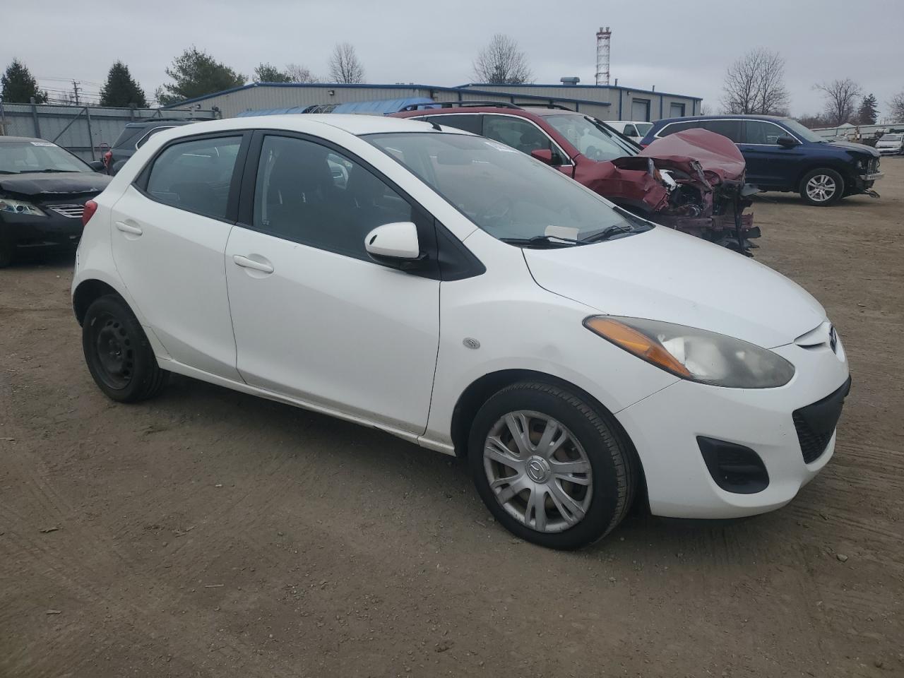 2012 Mazda 2 VIN JM1DE1KZ8C0150818 Copart auction photo, minor dent/scratches damage thumbnail 4