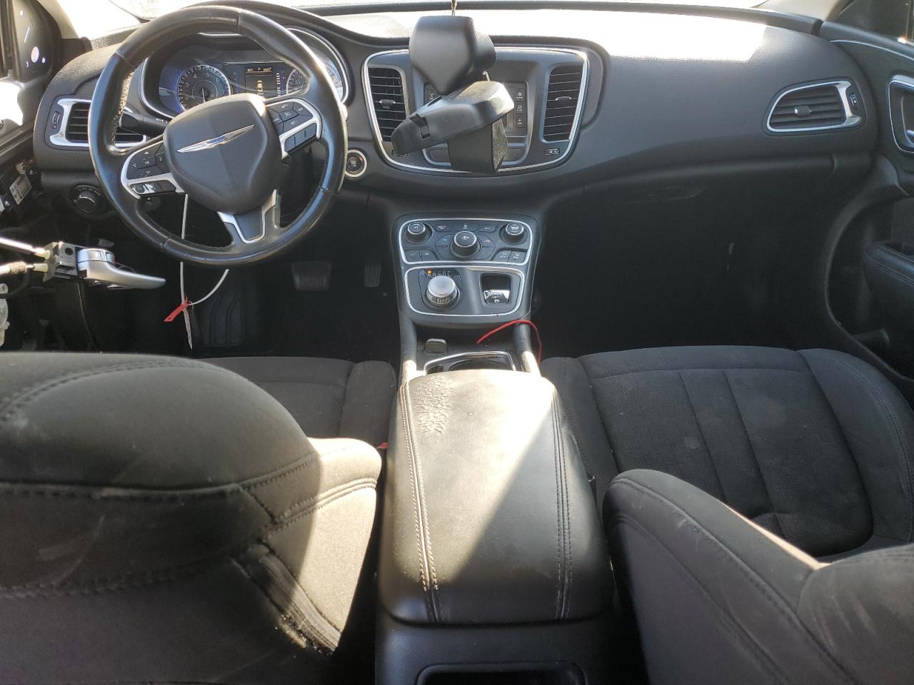 2016 Chrysler 200 VIN 1C3CCCAB2GN154801 Copart auction photo, side / minor dent/scratches damage thumbnail 8