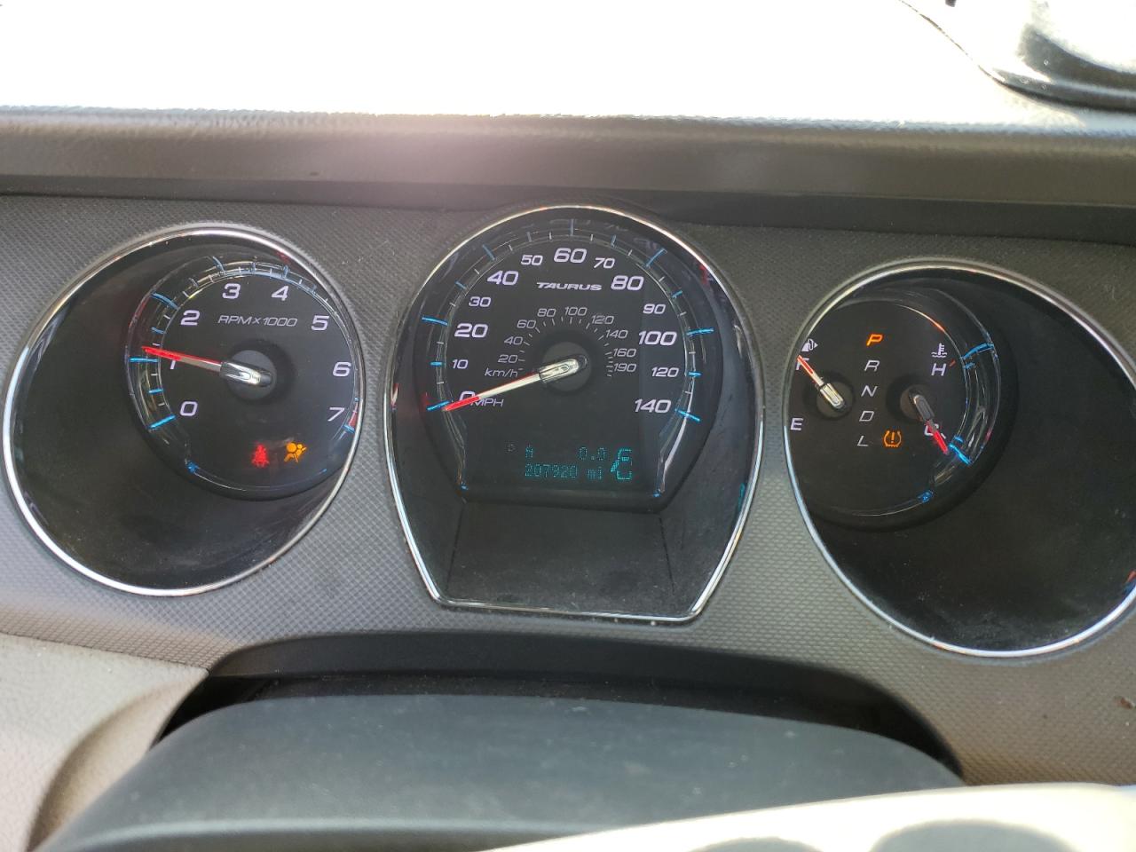 2011 Ford Taurus VIN 1FAHP2DW8BG102171 Copart auction photo, front end damage thumbnail 9