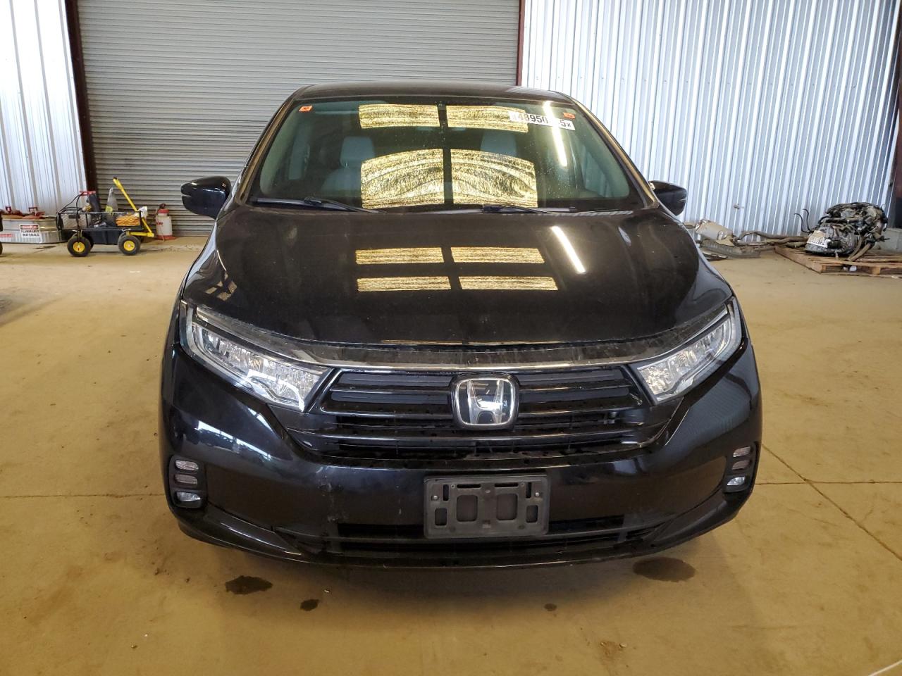 2021 Honda Odyssey VIN 5FNRL6H57MB010310 Copart auction photo, vandalism / all over damage thumbnail 5