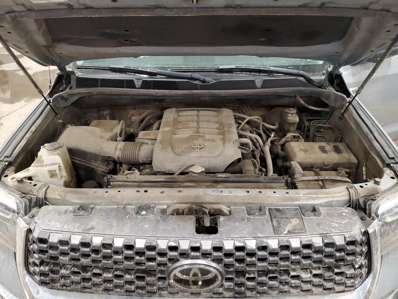 2018 Toyota Tundra VIN 5TFUY5F16JX741012 Copart auction photo, side / minor dent/scratches damage thumbnail 11