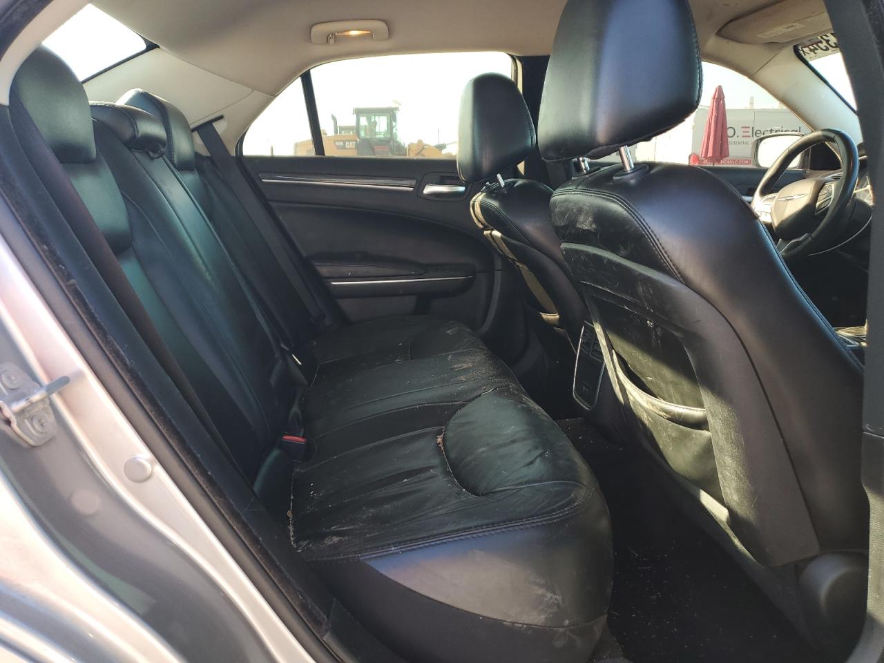 2018 Chrysler 300 VIN 2C3CCAAG4JH170966 Copart auction photo, front end damage thumbnail 10