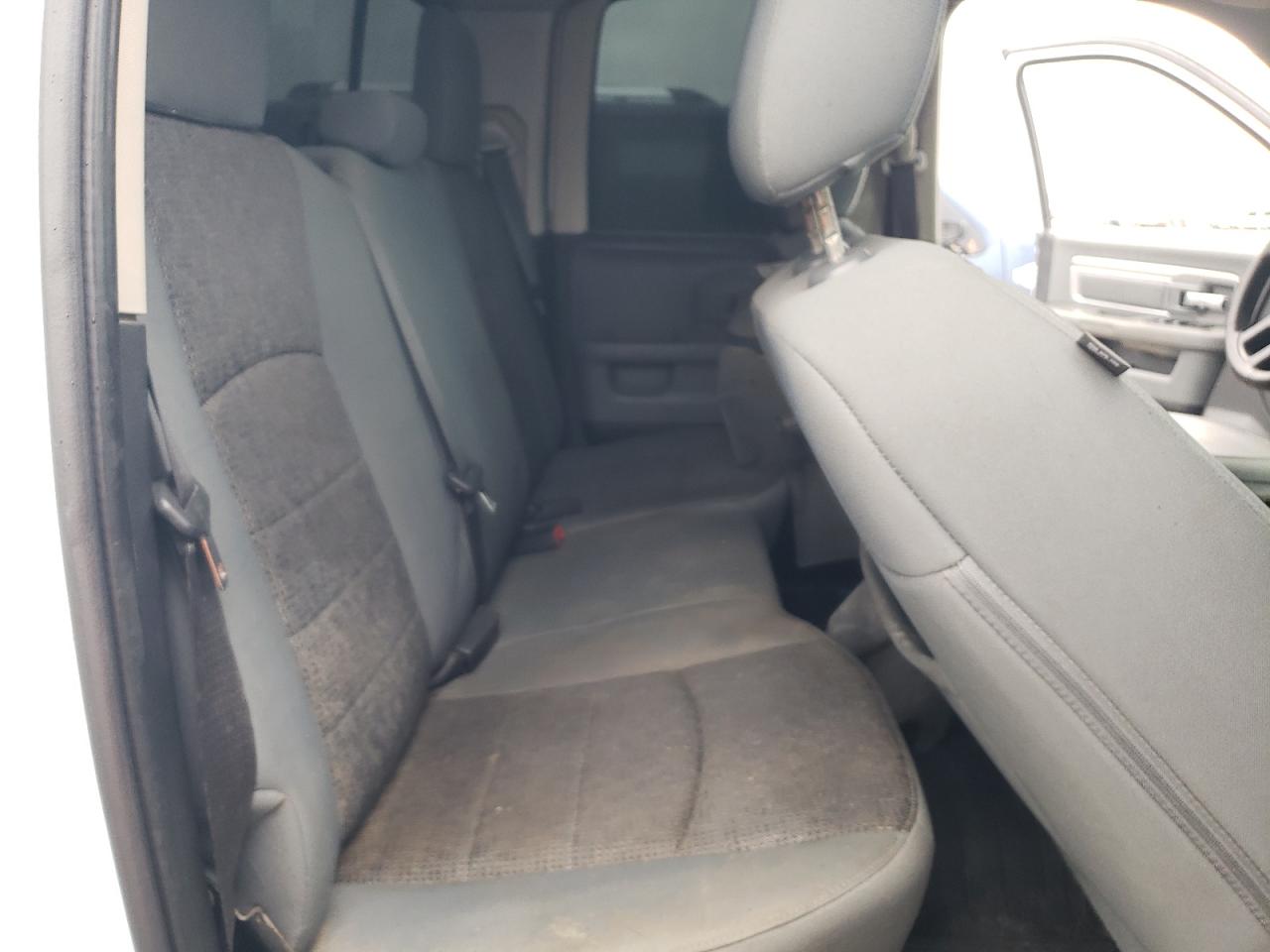 2015 RAM 1500 VIN 1C6RR6GT9FS512084 Copart auction photo, mechanical damage thumbnail 10