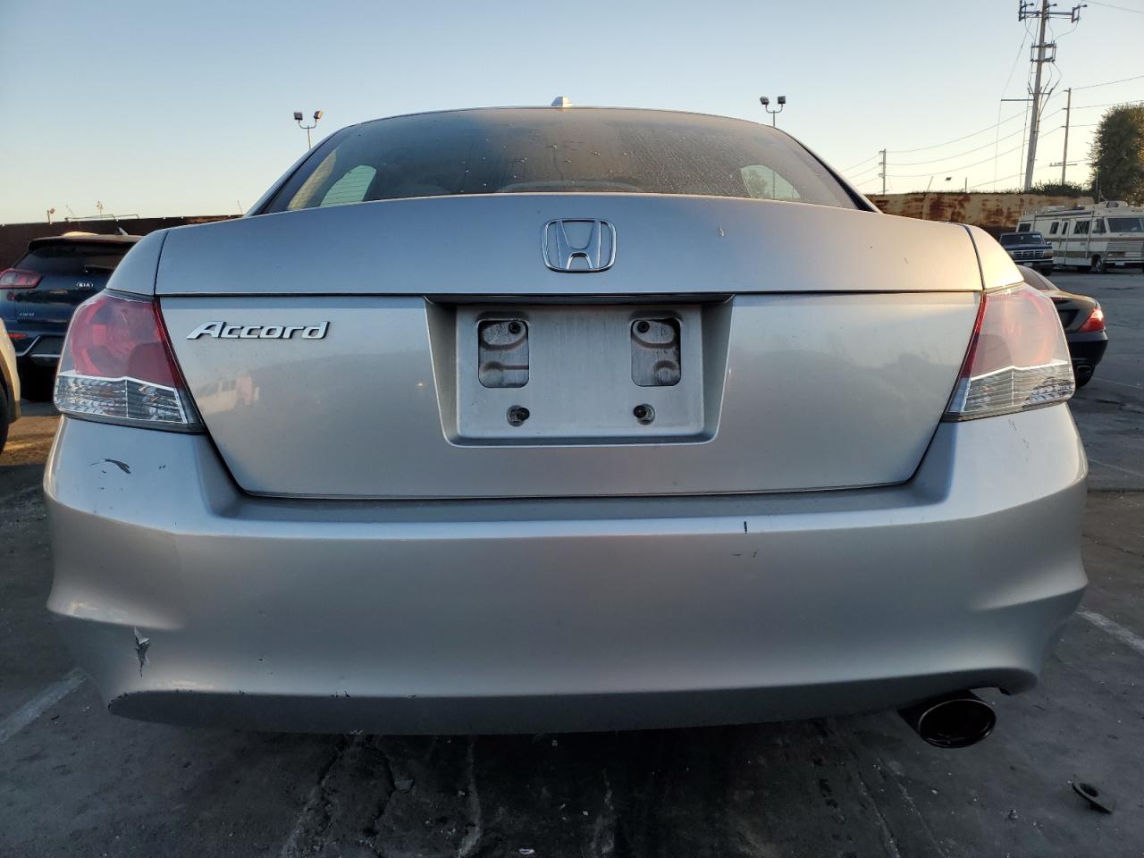 2009 Honda Accord VIN 1HGCP26849A138635 Copart auction photo, front end / side damage thumbnail 6