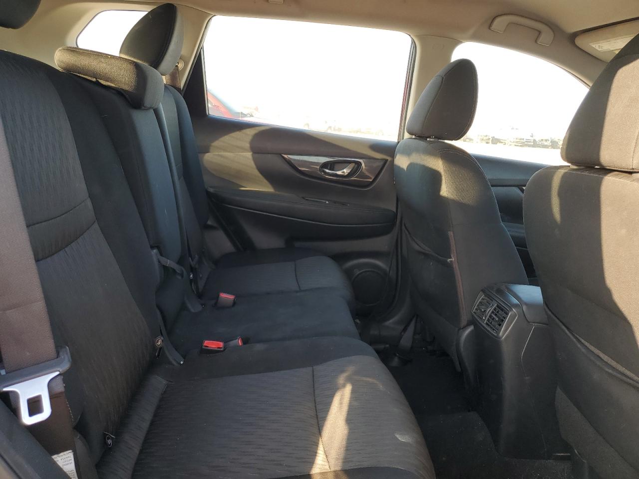 2017 Nissan Rogue VIN KNMAT2MV8HP560283 Copart auction photo, front end / minor dent/scratches damage thumbnail 11