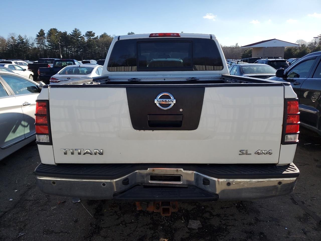 2011 Nissan Titan VIN 1N6AA0EC7BN323825 Copart auction photo, front end damage thumbnail 6