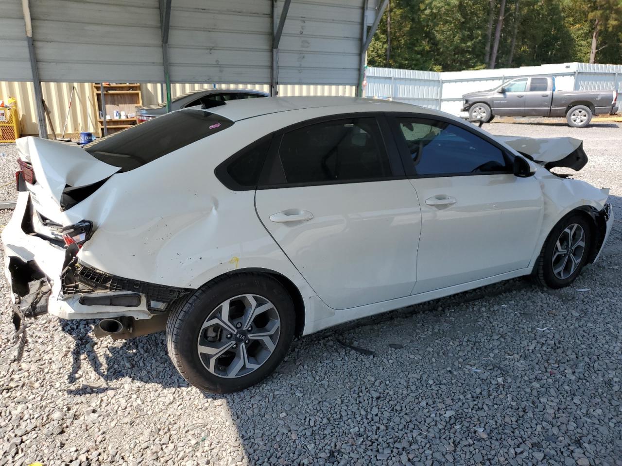 2021 KIA Forte VIN 3KPF24AD0ME265656 Copart auction photo, rear end / front end damage thumbnail 3