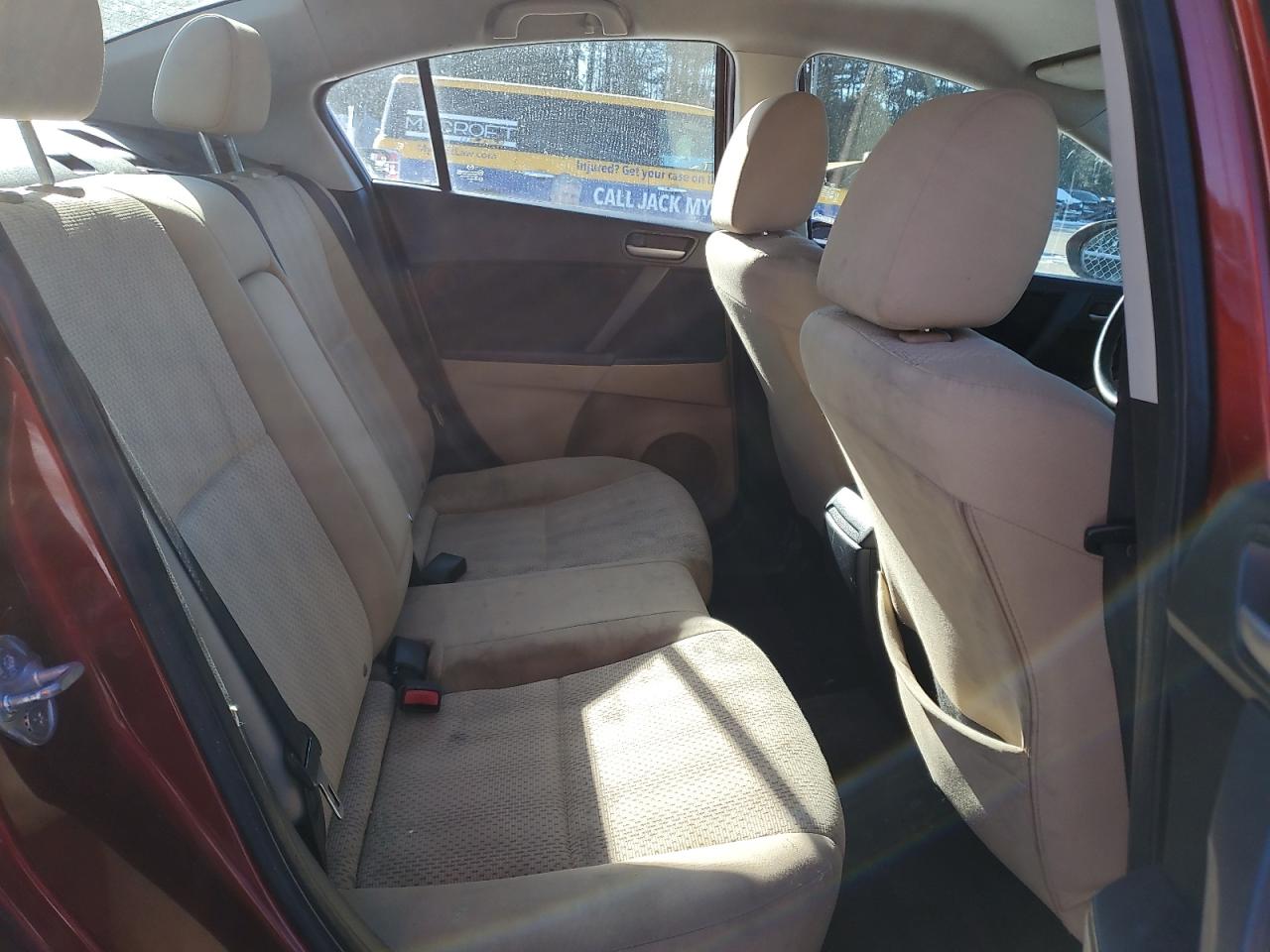 2011 Mazda 3 VIN JM1BL1VG8B1362537 Copart auction photo, front end / minor dent/scratches damage thumbnail 10