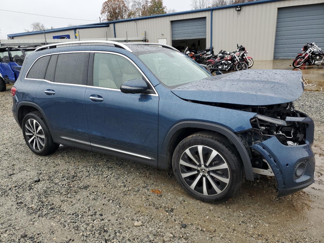 2022 Mercedes-Benz GLB VIN W1N4M4HB7NW201376 Copart auction photo, front end damage thumbnail 4