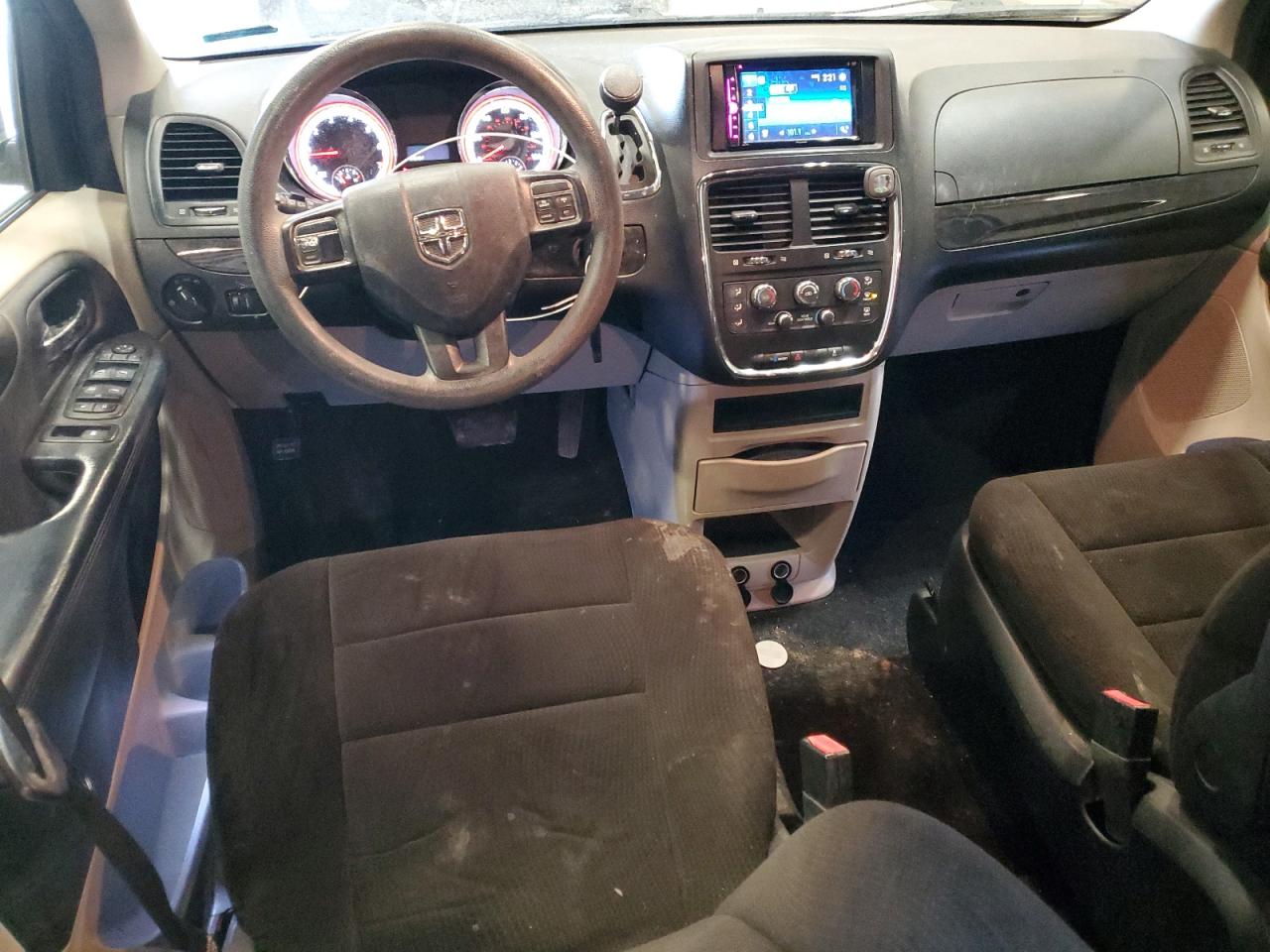 2012 Dodge Caravan VIN 2C4RDGBG6CR174180 Copart auction photo, front end damage thumbnail 8