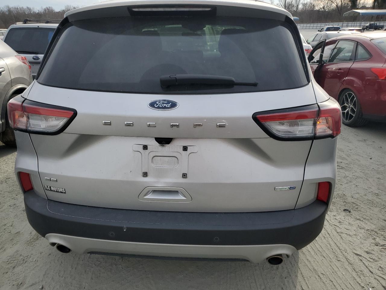 2020 Ford Escape VIN 1FMCU9G68LUB81387 Copart auction photo, side damage thumbnail 6