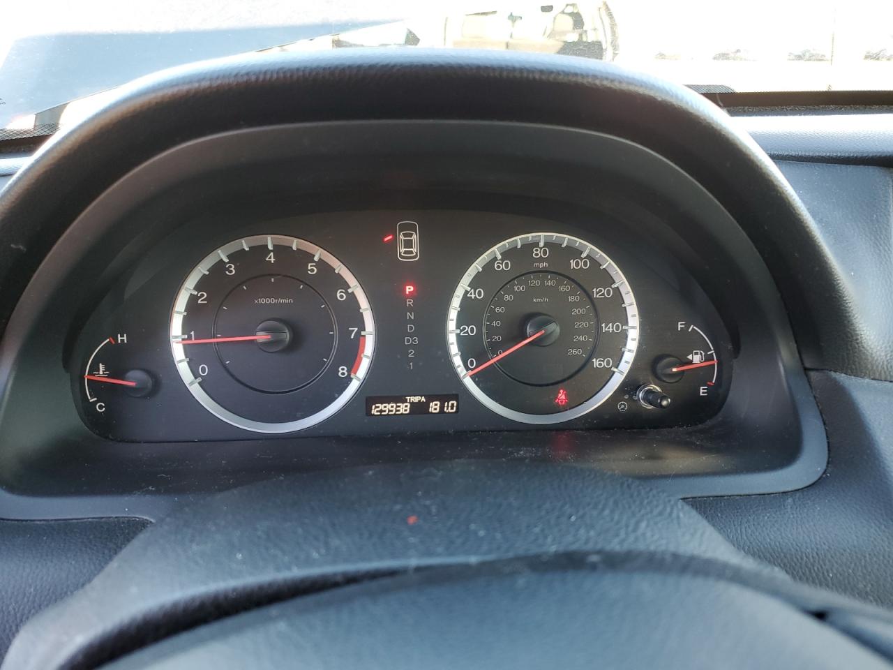 2011 Honda Accord VIN 1HGCS1B33BA008564 Copart auction photo, rear end damage thumbnail 9