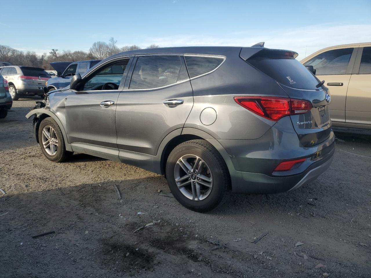 2017 Hyundai Santa Fe VIN 5XYZTDLB3HG466255 Copart auction photo, front end / minor dent/scratches damage thumbnail 2