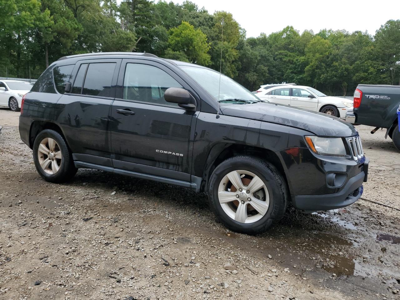 2016 Jeep Compass VIN 1C4NJDBB1GD638253 Copart auction photo, rear end / vandalism damage thumbnail 4