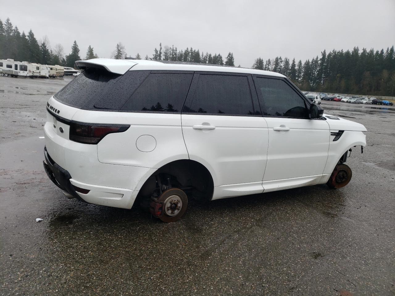 2015 Land Rover Range Rover VIN SALWV2TF0FA528575 Copart auction photo, front end damage thumbnail 3