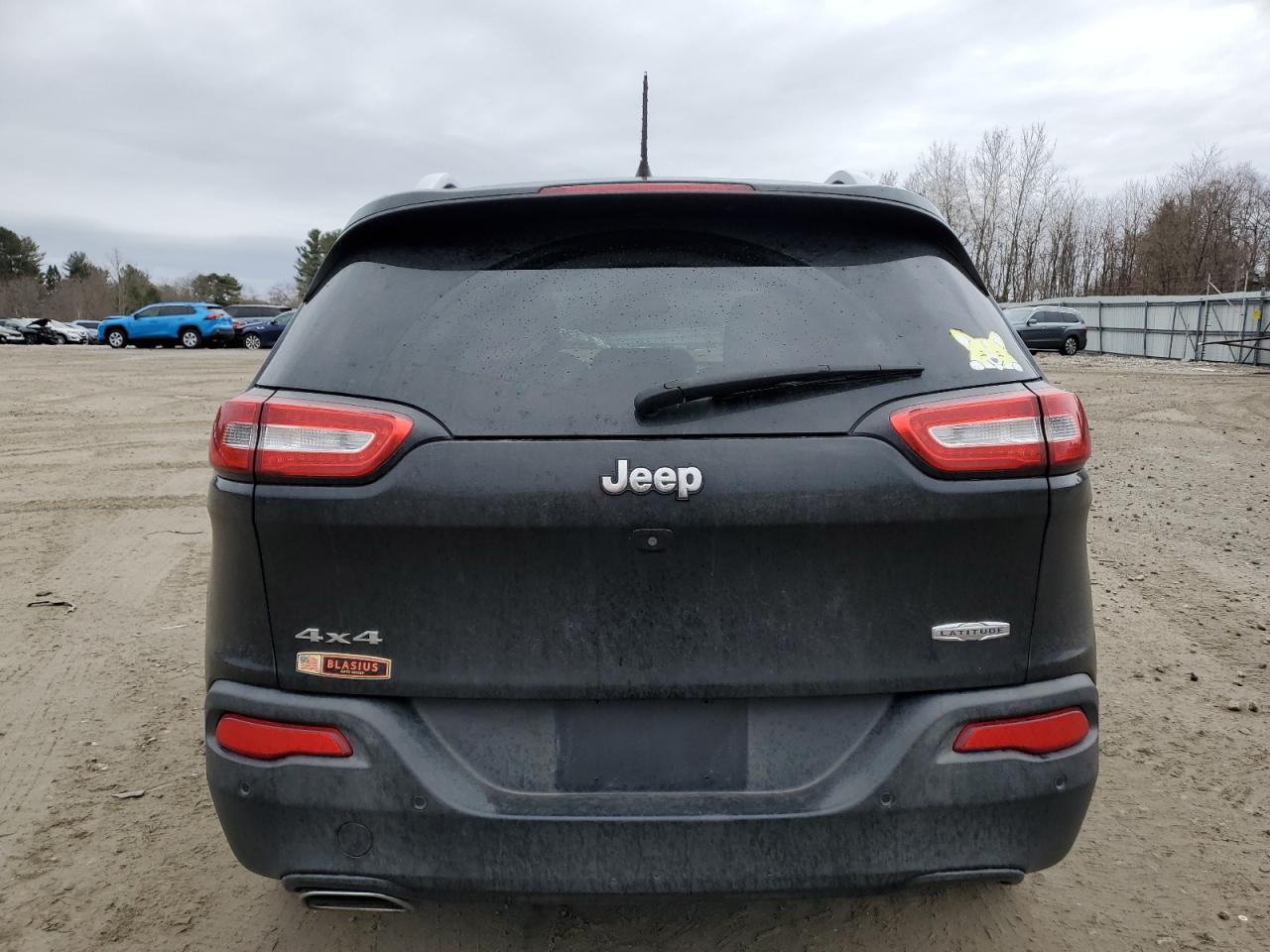 2015 Jeep Grand Cherokee VIN 1C4PJMCSXFW773855 Copart auction photo, front end / minor dent/scratches damage thumbnail 6