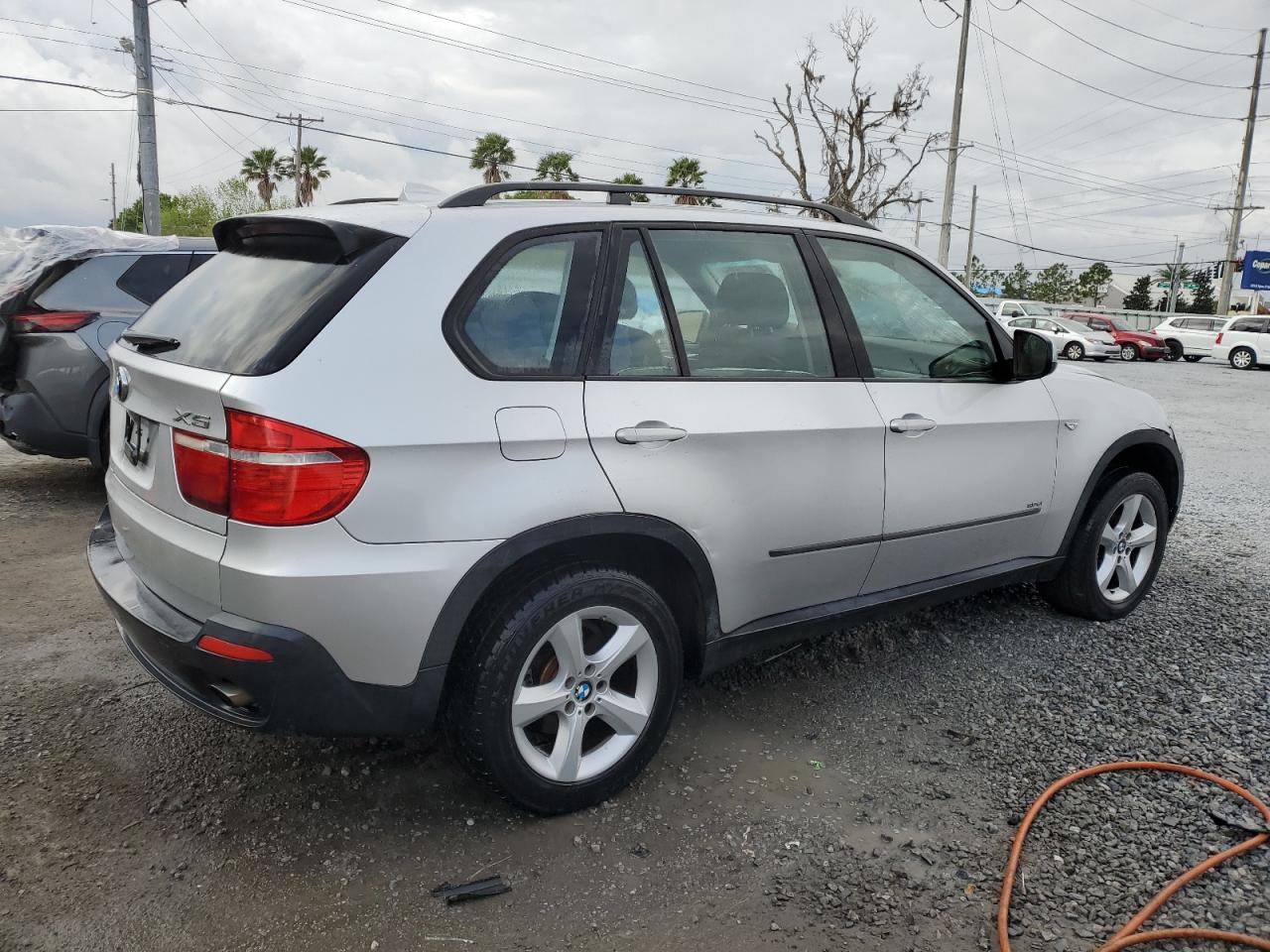 2007 BMW X5 VIN 4USFE43567LY77542 Copart auction photo, front end damage thumbnail 3