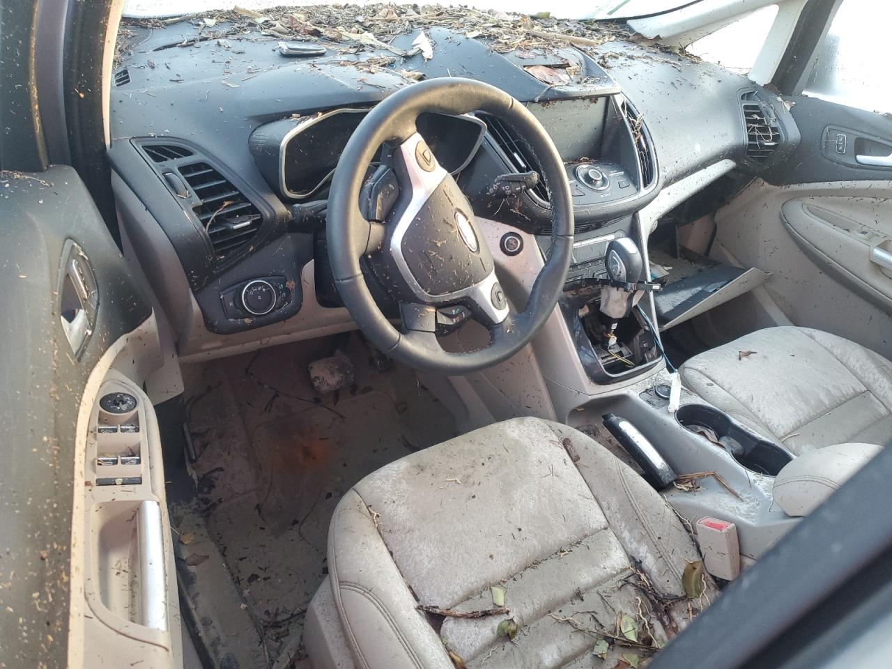 2016 Ford C-MAX VIN 1FADP5CU1GL119778 Copart auction photo, water/flood damage thumbnail 8