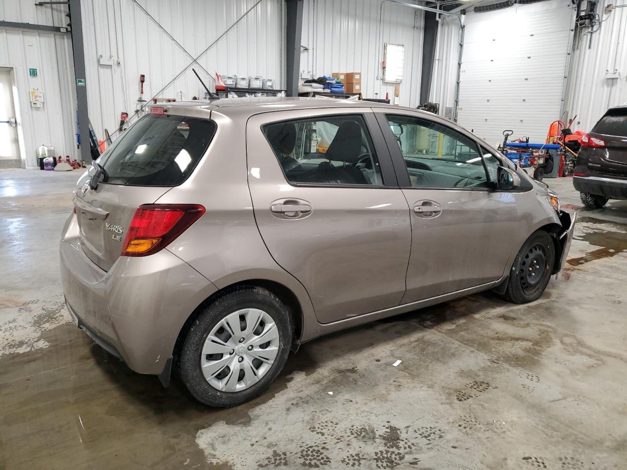 2015 Toyota Yaris VIN VNKKTUD31FA039489 Copart auction photo, front end / side damage thumbnail 3