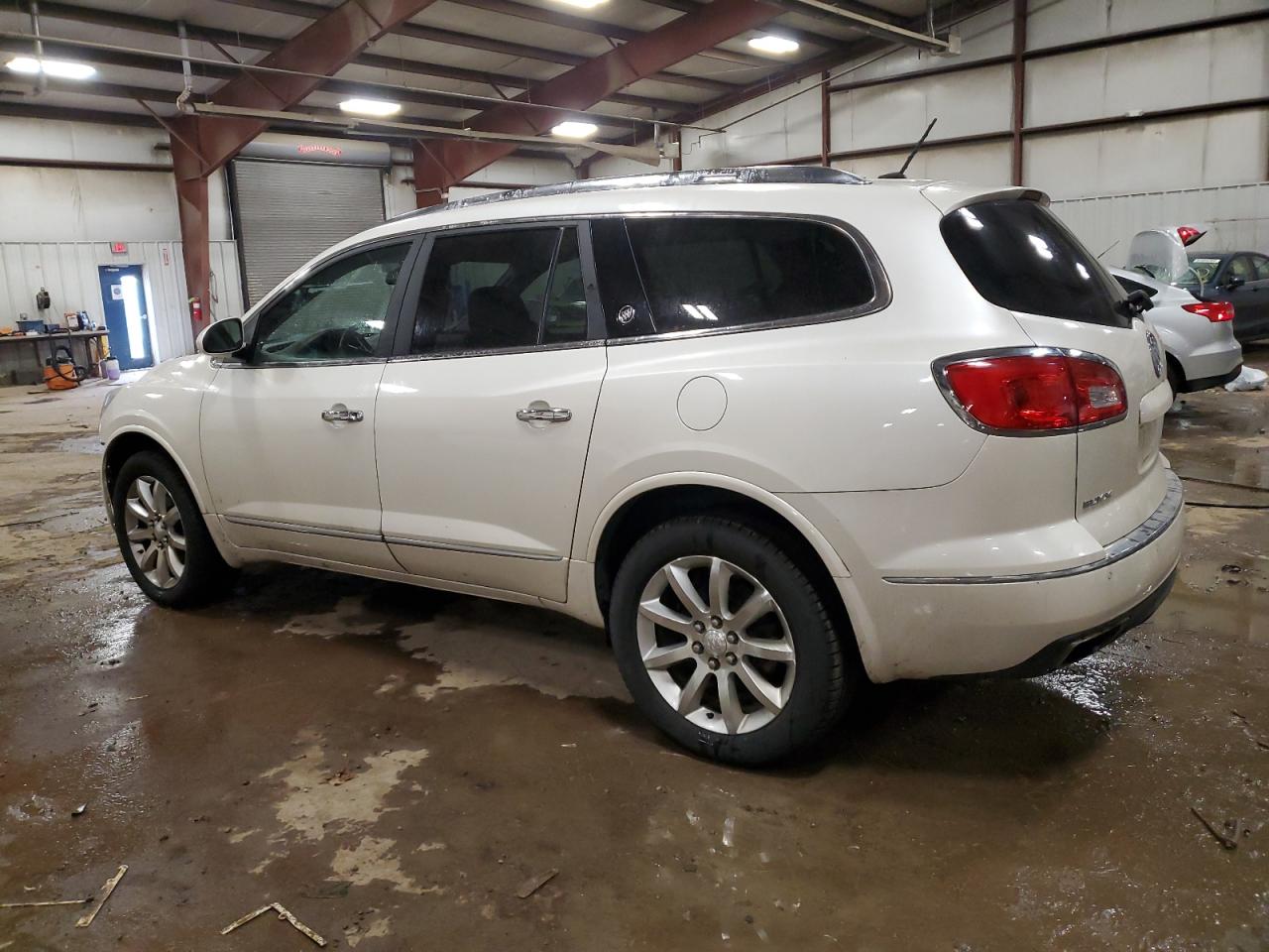2013 Buick Enclave VIN 5GAKVDKD0DJ140004 Copart auction photo, front end damage thumbnail 2