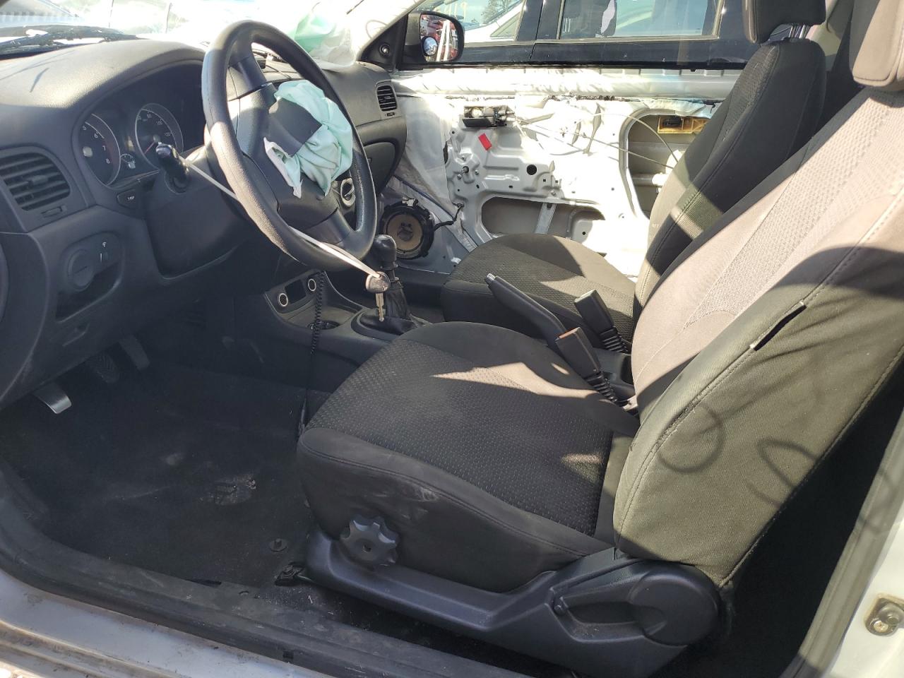 2010 Hyundai Accent VIN KMHCM3AC7AU165061 Copart auction photo, front end / side damage thumbnail 7