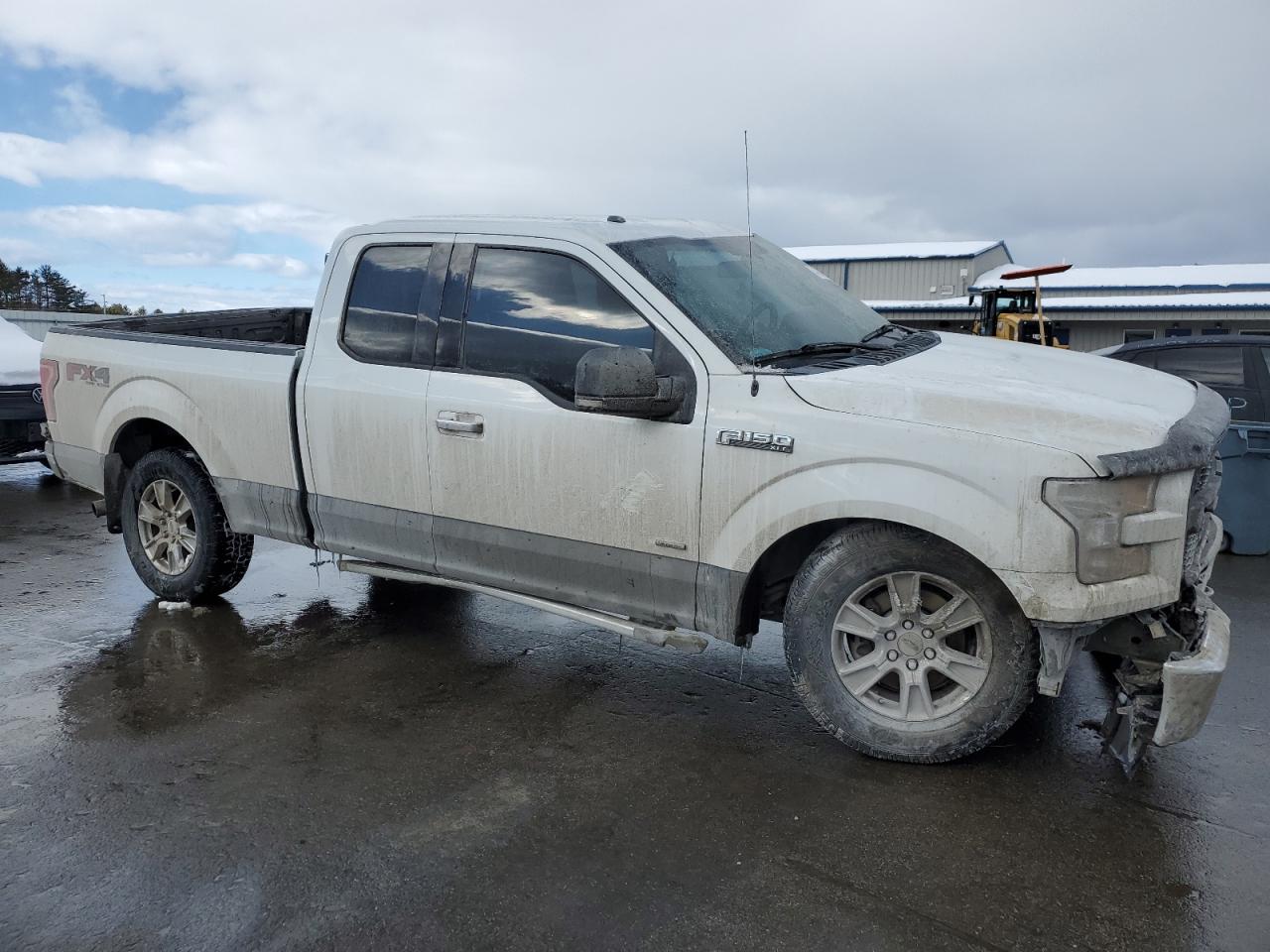 2016 Ford F-150 VIN 1FTFX1EGXGFB60170 Copart auction photo, front end / undercarriage damage thumbnail 4
