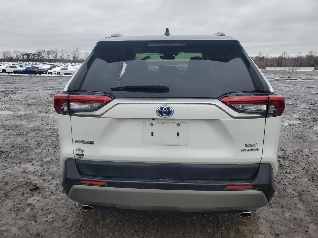 2024 Toyota RAV 4 VIN JTME6RFV5RD553552 Copart auction photo, front end / minor dent/scratches damage thumbnail 6