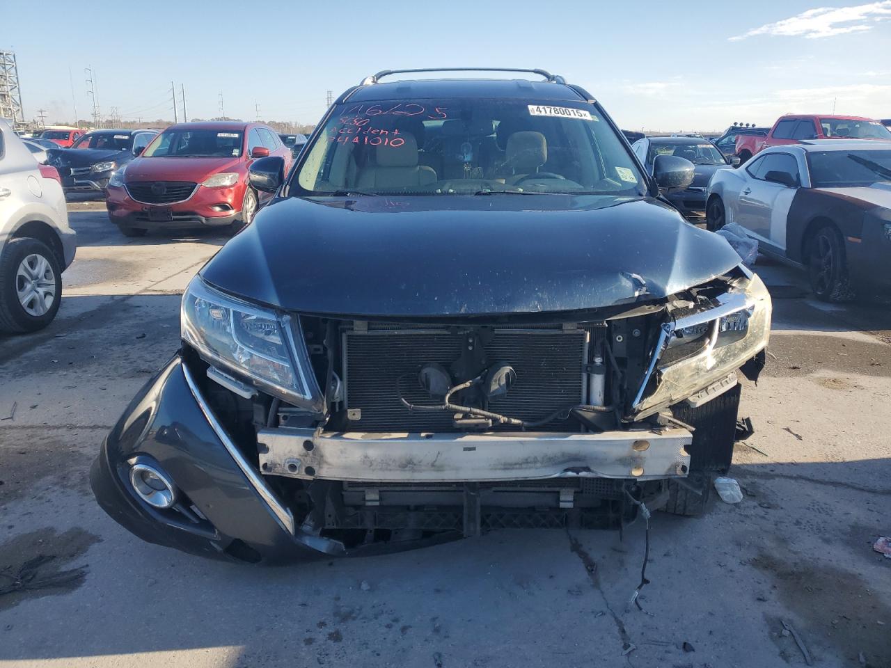 2016 Nissan Pathfinder VIN 5N1AR2MN8GC656592 Copart auction photo, front end damage thumbnail 5