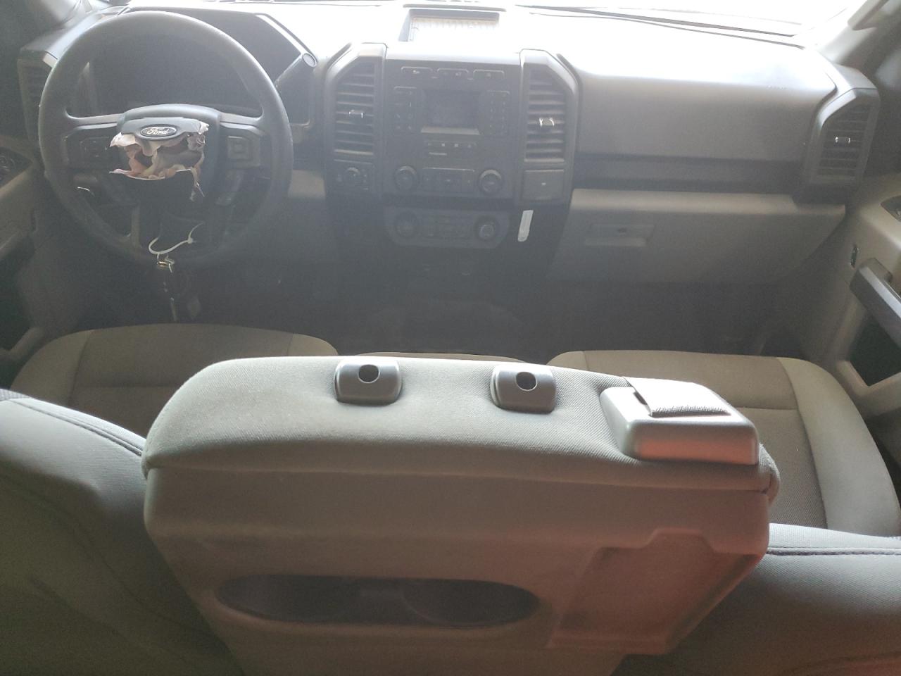 2019 Ford F-150 VIN 1FTFX1E58KKC16315 Copart auction photo, front end damage thumbnail 8