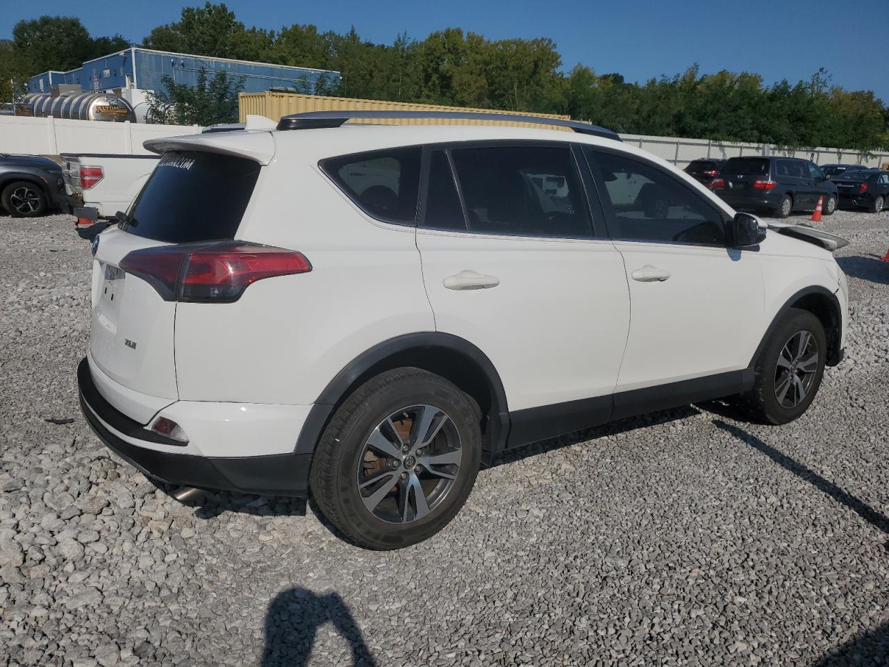 2017 Toyota RAV 4 VIN JTMWFREV6HD095881 Copart auction photo, front end damage thumbnail 3