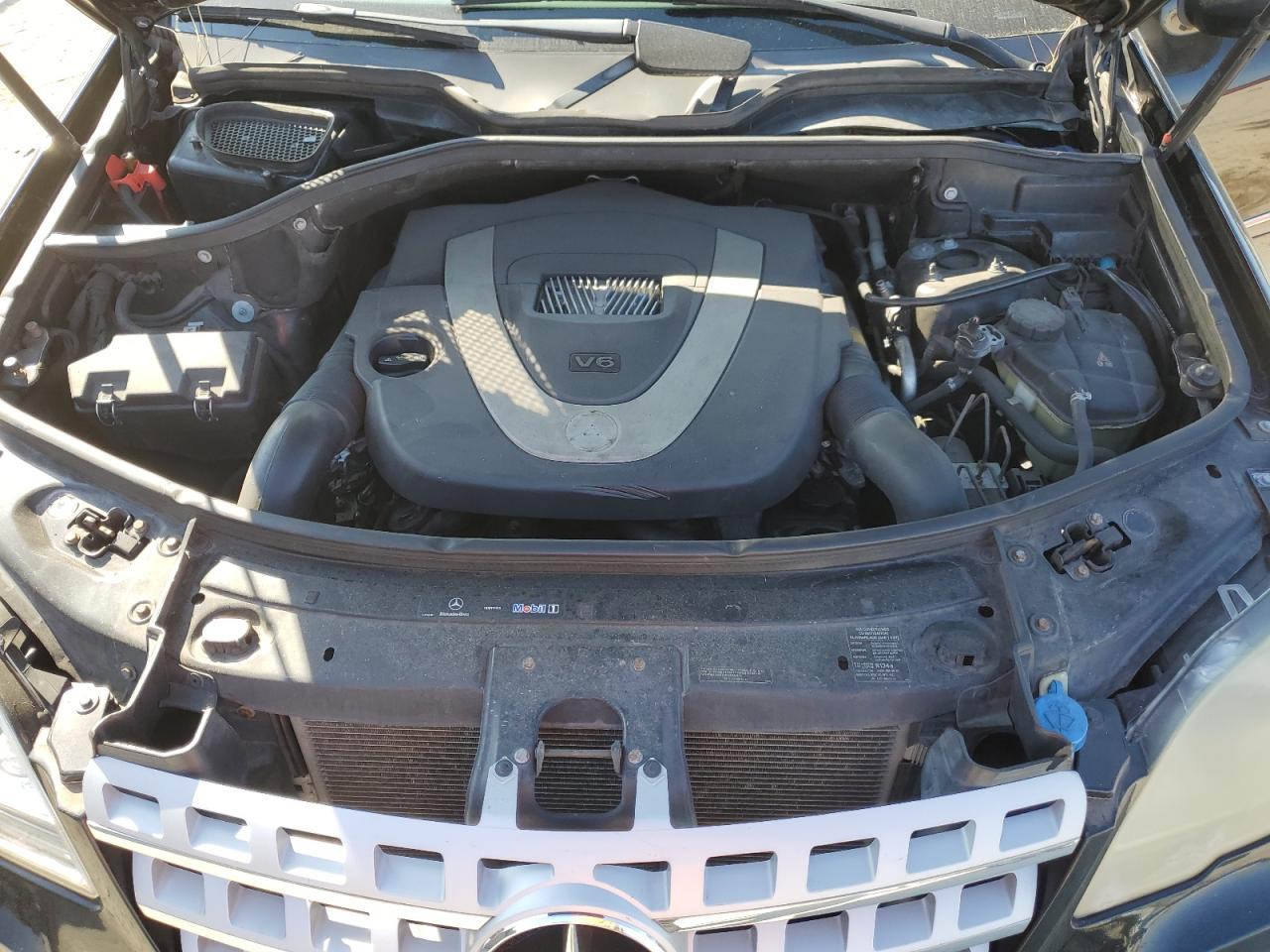 2009 Mercedes-Benz M-klasse VIN 4JGBB86E89A447649 Copart auction photo, minor dent/scratches / mechanical damage thumbnail 12
