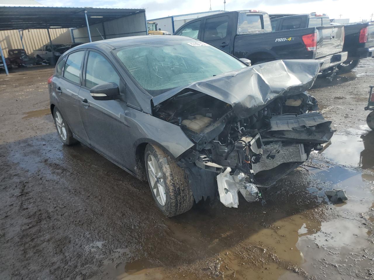 2016 Ford Focus VIN 1FADP3K2XGL352224 Copart auction photo, front end damage thumbnail 4