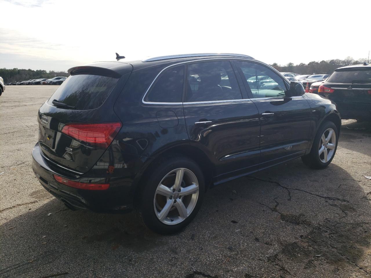 2017 Audi Q5 VIN WA1M2AFP5HA060393 Copart auction photo, side damage thumbnail 3