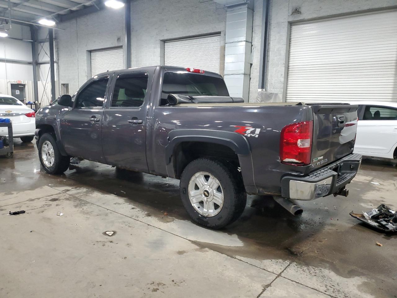 2011 Chevrolet Silverado VIN 3GCPKTE3XBG104734 Copart auction photo, rear end / front end damage thumbnail 2