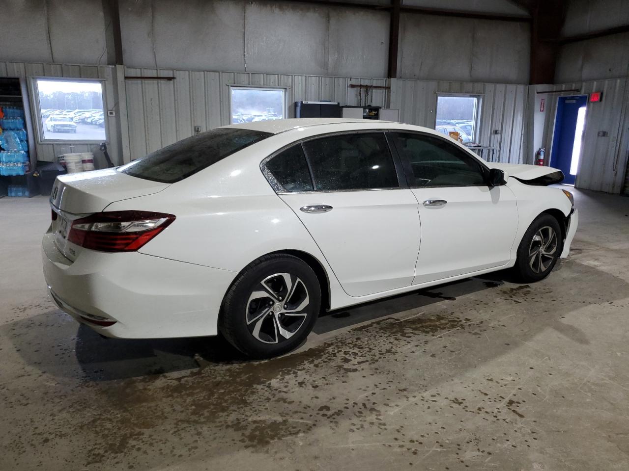 2017 Honda Accord VIN 1HGCR2F34HA169039 Copart auction photo, front end damage thumbnail 3