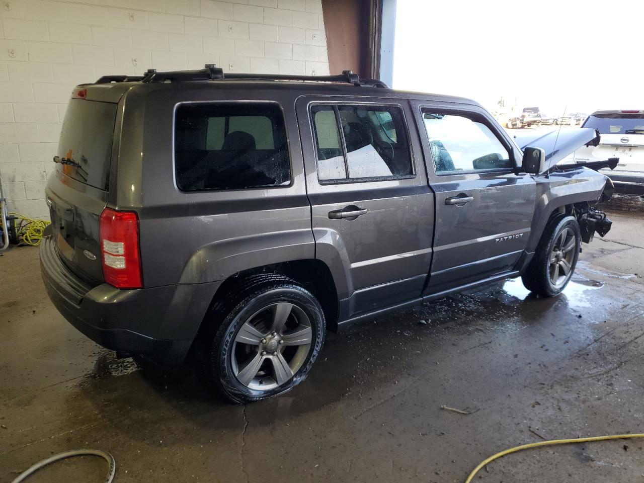2014 Jeep Liberty (Patriot) VIN 1C4NJPFA1ED887412 Copart auction photo, front end / side damage thumbnail 3