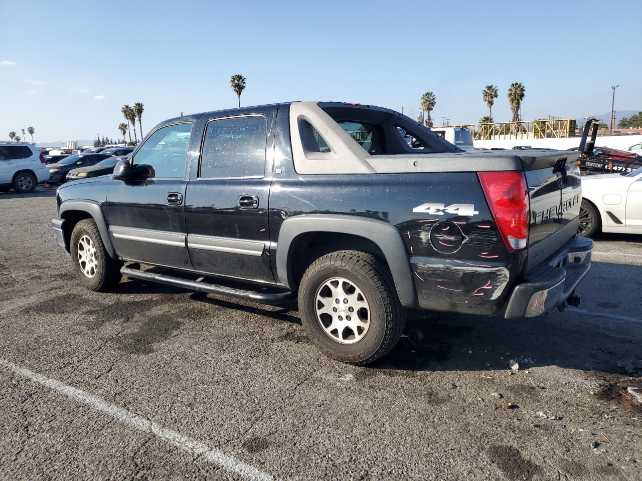 2006 Chevrolet Avalanche VIN 3GNEK12Z26G243936 Copart auction photo, vandalism / minor dent/scratches damage thumbnail 2