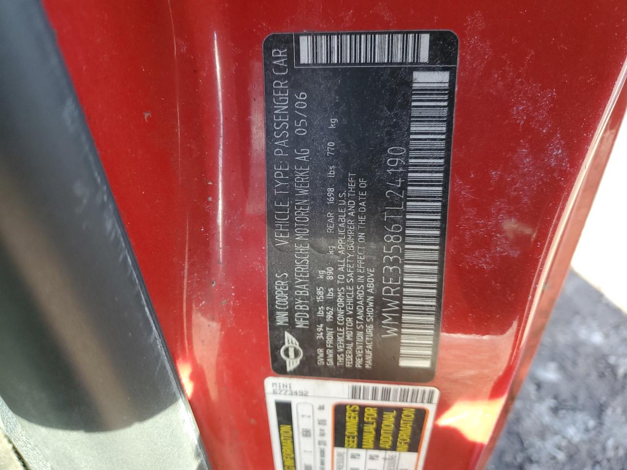 2006 MINI Cooper VIN WMWRE33586TL24190 Copart auction photo, rear end damage thumbnail 14