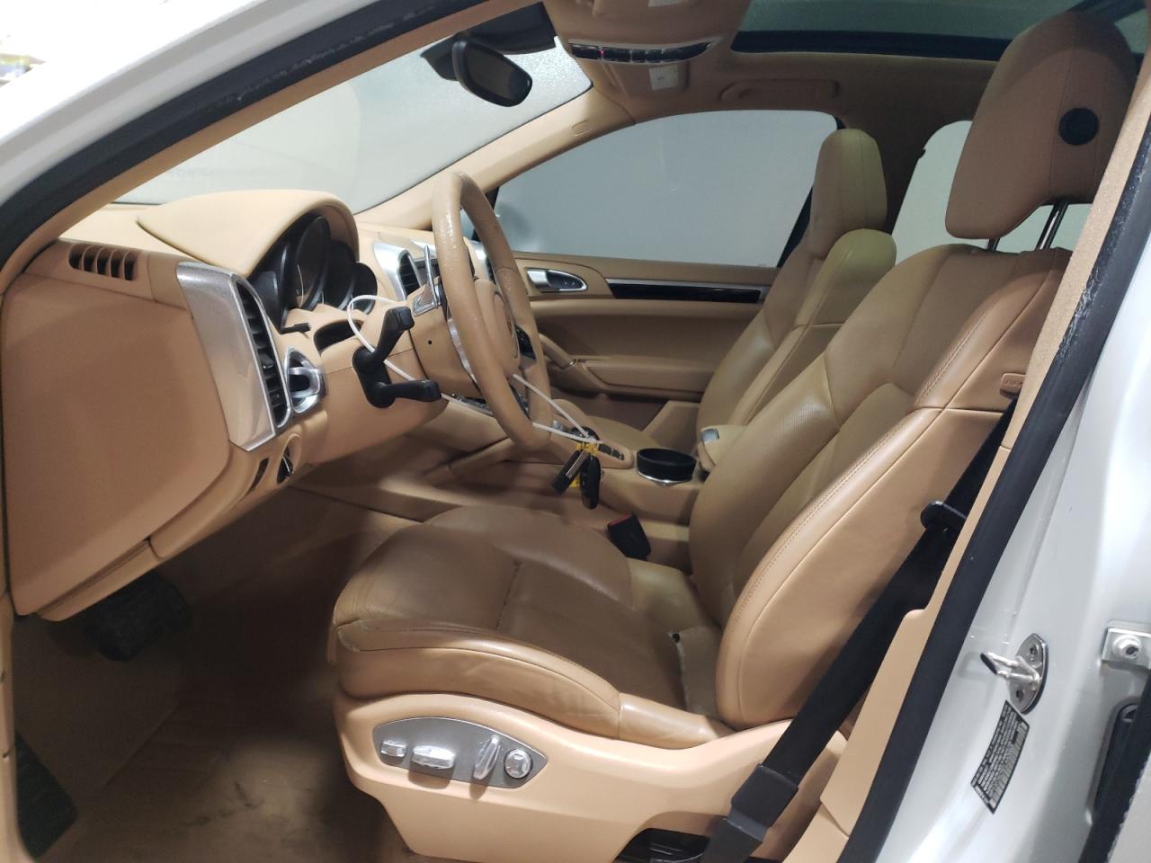 2015 Porsche Cayenne VIN WP1AF2A25FLA40868 Copart auction photo, minor dent/scratches damage thumbnail 7