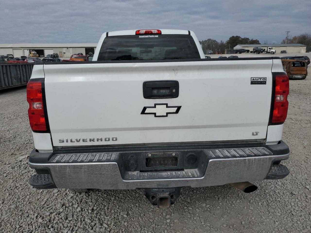2019 Chevrolet Silverado VIN 2GC2KREG7K1192084 Copart auction photo, front end damage thumbnail 6