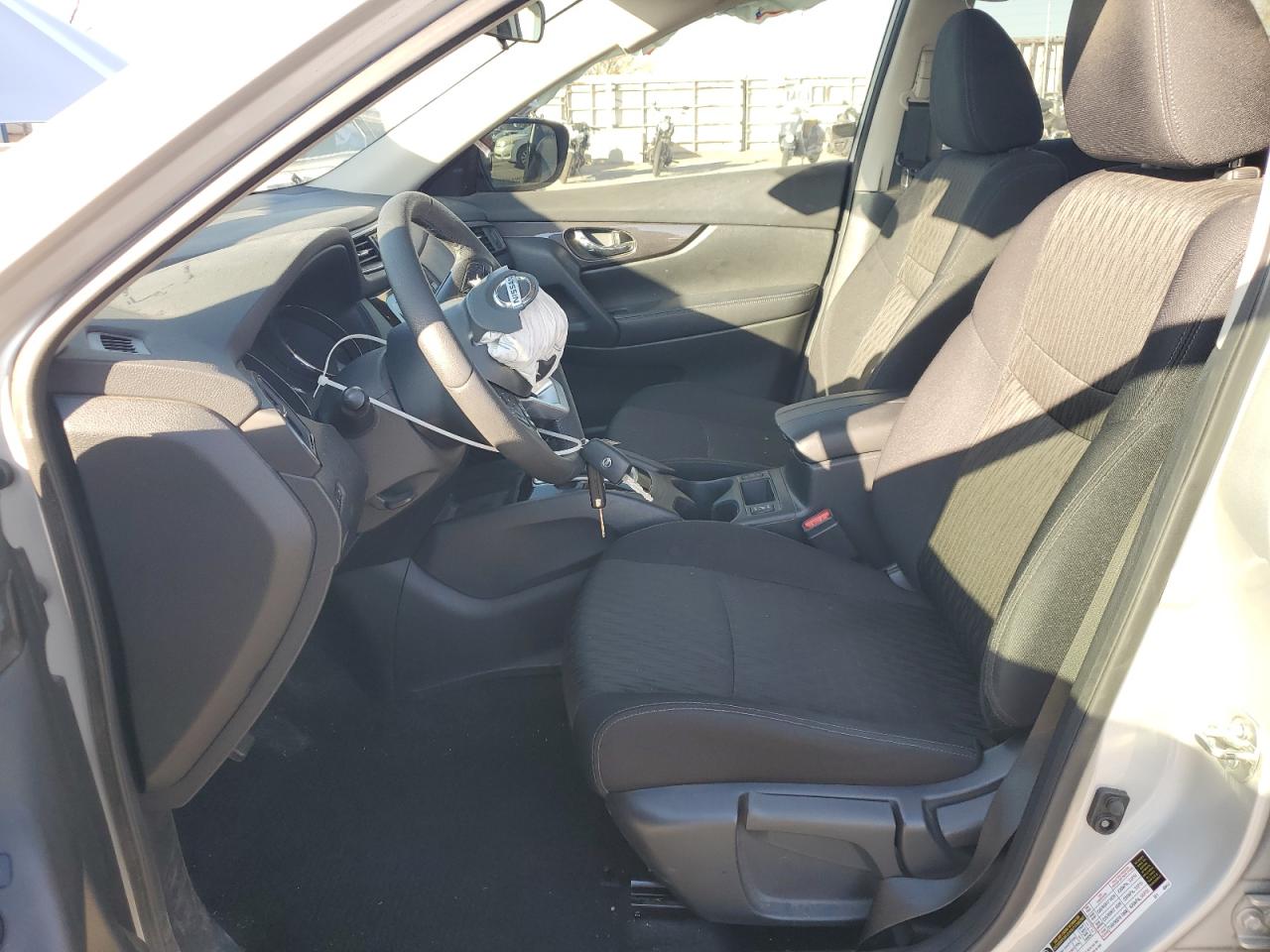 2019 Nissan Rogue VIN 5N1AT2MT2KC760519 Copart auction photo, front end damage thumbnail 7