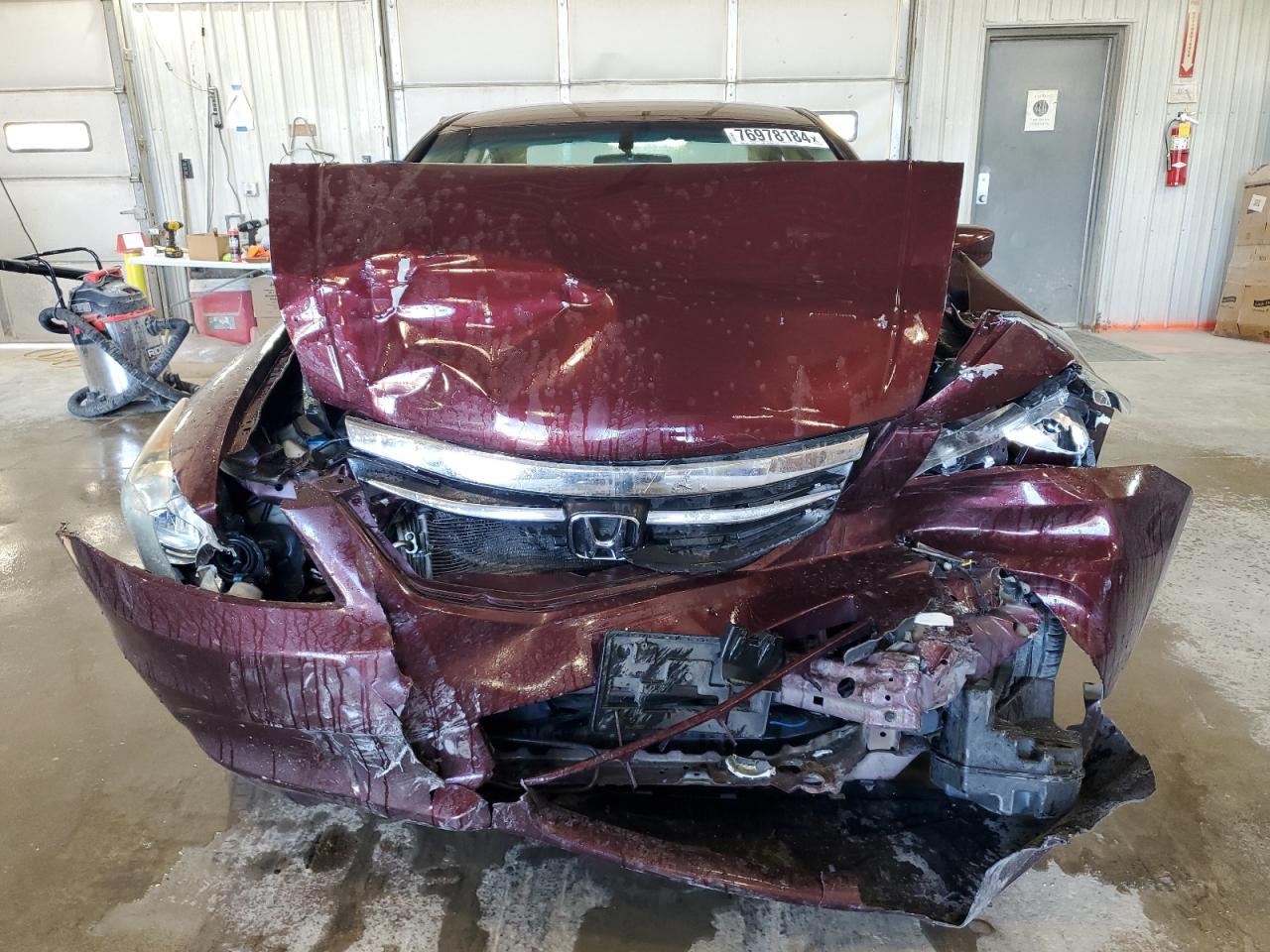 2011 Honda Accord VIN 1HGCP2F39BA147731 Copart auction photo, front end / rear end damage thumbnail 5